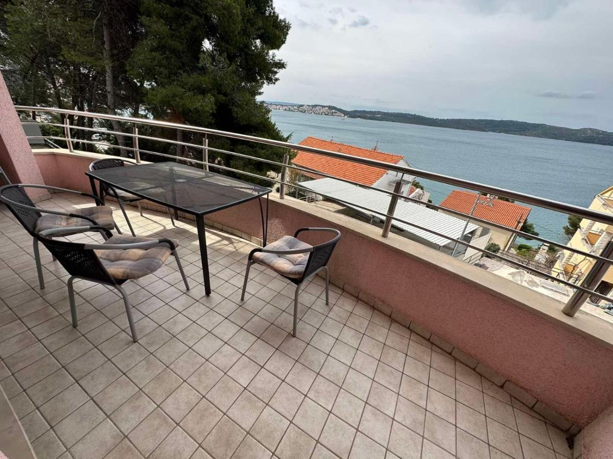 Apartman Lucia Trogir Exteriér fotografie