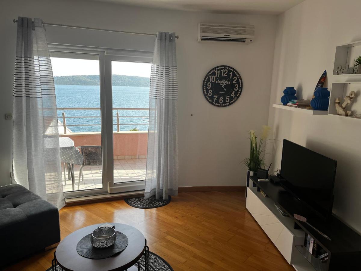 Apartman Lucia Trogir Exteriér fotografie